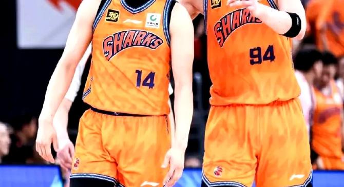 关于中超清晨再迎强敌，广东宏远再遭质疑，主帅态度——话题不断，控场能力受关注的信息