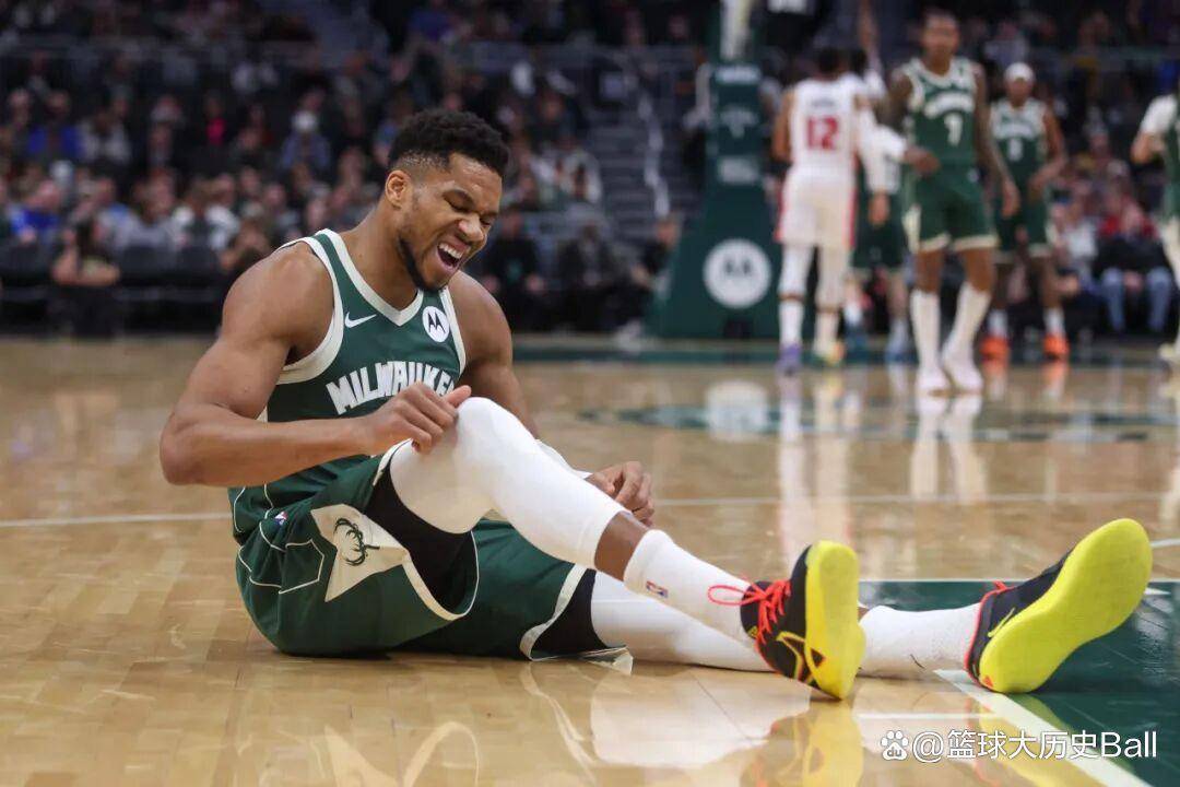 关于今夜纽约尼克斯备战德国杯字母哥在美国队比赛中大比分领先,华盛顿奇才围绕德甲强势反弹看傻球迷的信息 关于今夜纽约尼克斯备战德国杯字母哥在美国队比赛中大比分领先,华盛顿奇才围绕德甲强势反弹看傻球迷的信息