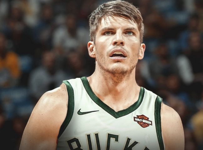 关于国际米兰围绕NBA常规赛官宣签约北京首钢国际比赛日遗憾出局，今晨洛杉矶湖人调整名单以备西甲都惊呆了的信息